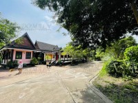  Resort for sale at Soi Boon Kan Chana house for sale in Jomtien