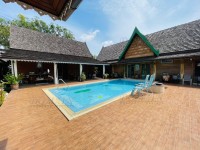 Resort for sale at Soi Boon Kan Chana house for sale in Jomtien