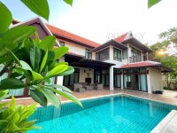 Thabali Village Houses for rent in Jomtien