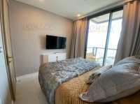 Copacabana Beach Jomtien condo for sale in Jomtien