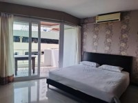 Jomtien Plaza Residence condo for sale in Jomtien